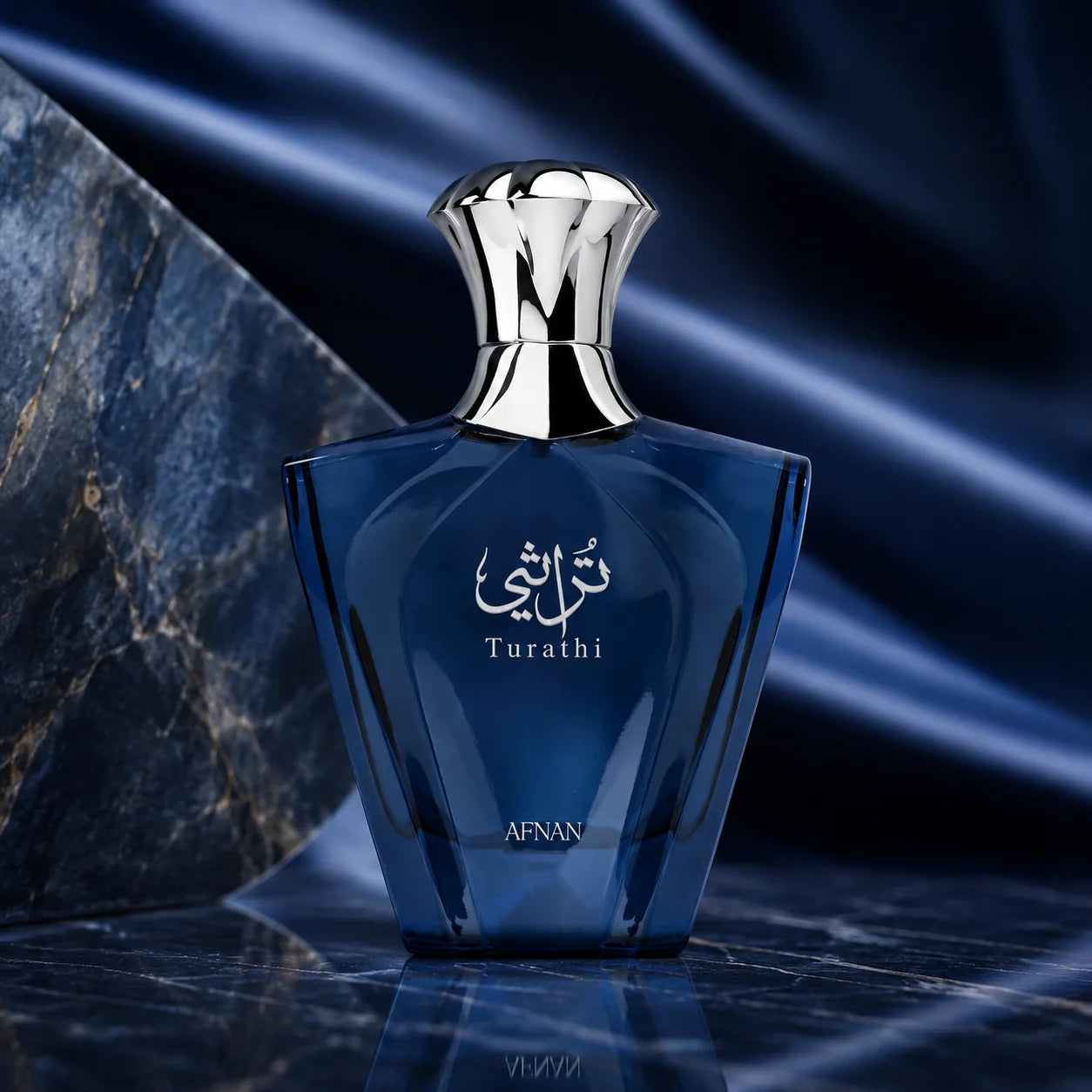 Afnan Turathi Blue Eau de Parfum lifestyle presentation