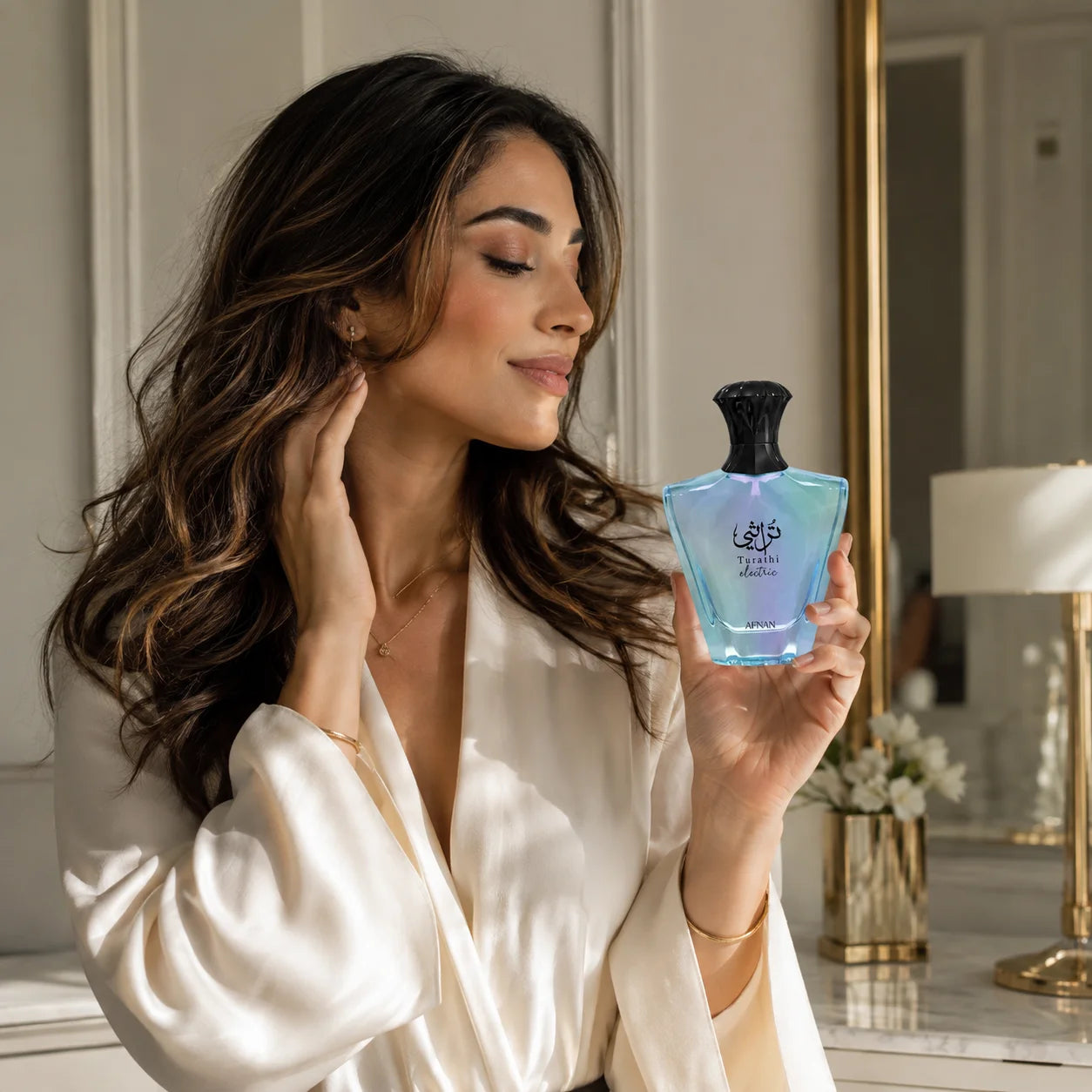 Afnan Turathi Electric Eau de Parfum lifestyle presentation